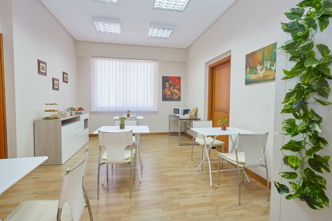 Sturzo 44 Acomodação com café da manhã Palermo Exterior foto