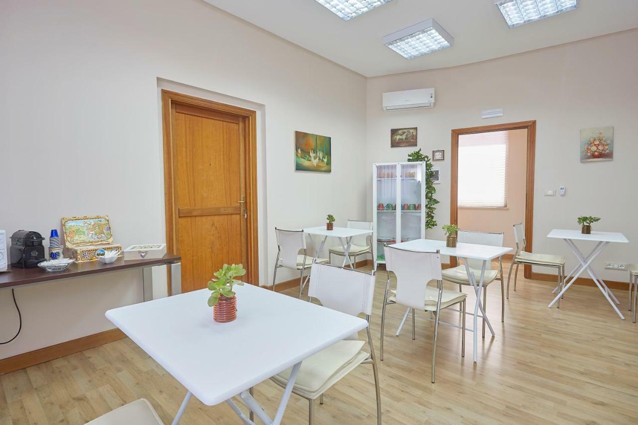 Sturzo 44 Acomodação com café da manhã Palermo Exterior foto